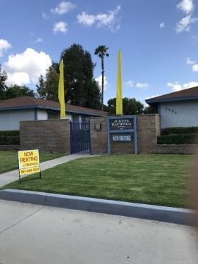 Building Photo - Hacienda Apartments