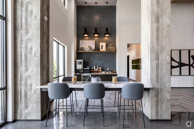 Bar gourmet con café y té caliente - Brea Frisco