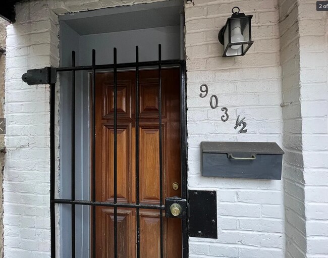 Foto del edificio - 903 C St NE