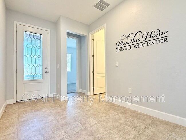 Building Photo - 2447 Spring Breeze Dr