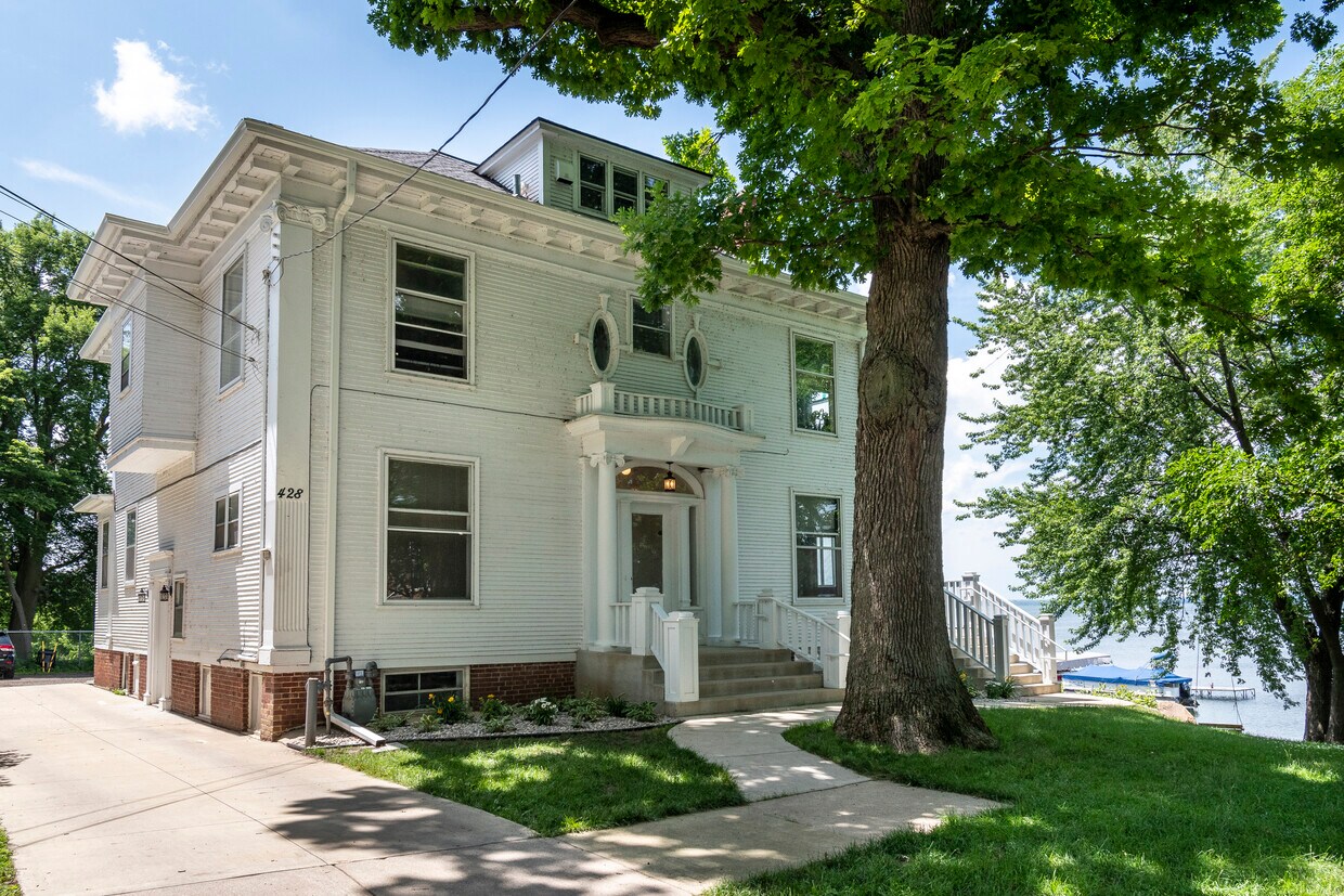Primary Photo - 428 N Livingston St