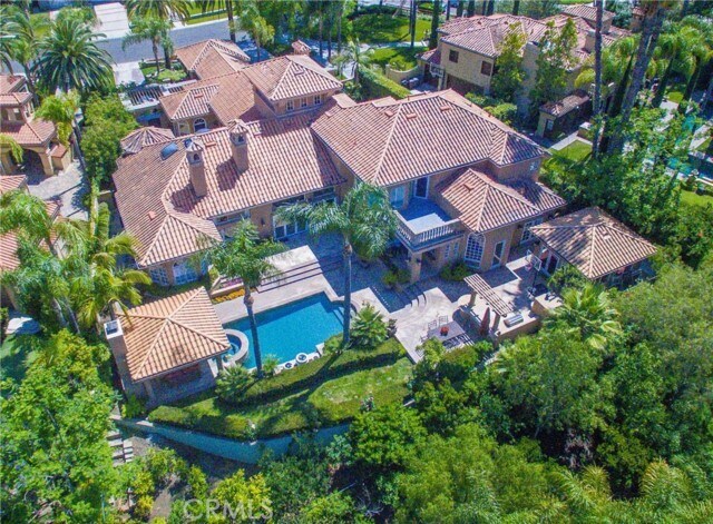 Foto del edificio - 25501 Lone Pine Cir