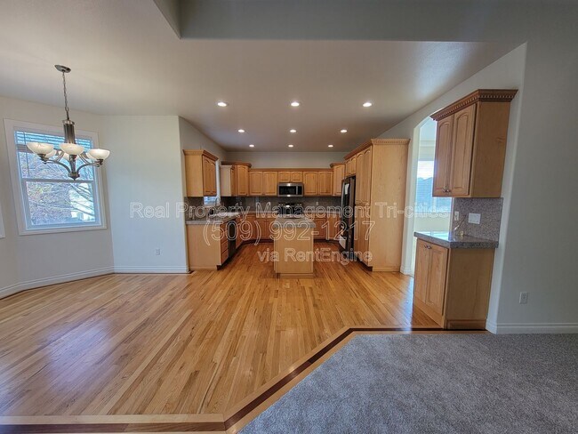 Foto del edificio - 4000 W 34th Ct