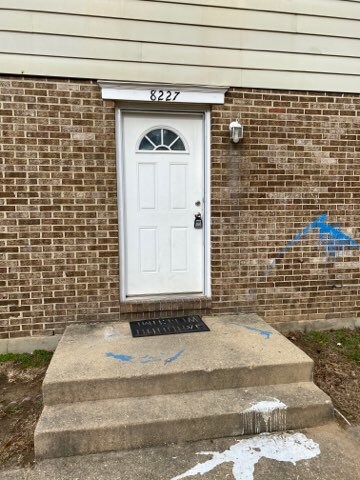 Primary Photo - 8227 Parham Ct