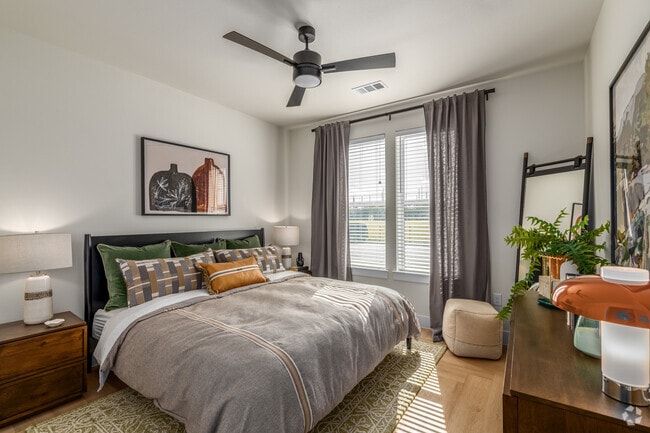 1BR, 1BA - 741SF - Bedroom - The Brentwood