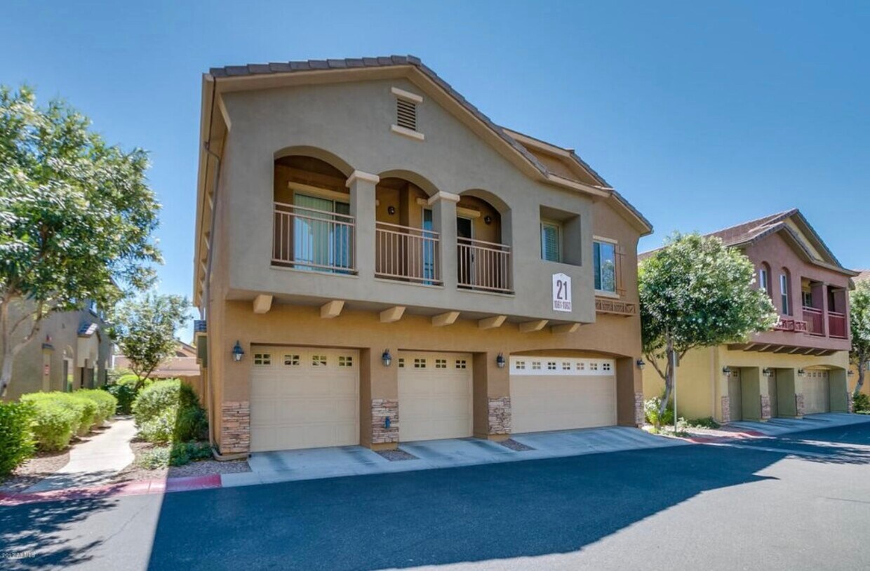 Foto principal - 18250 N 32nd St