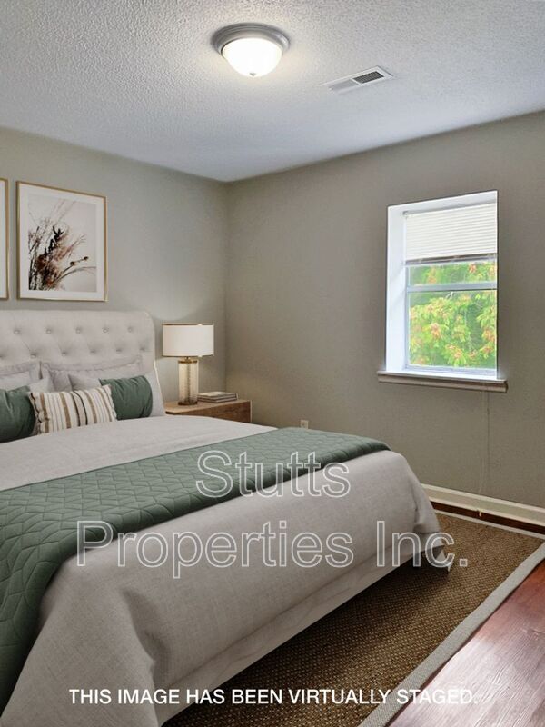 Building Photo - 108 Watts Bar St