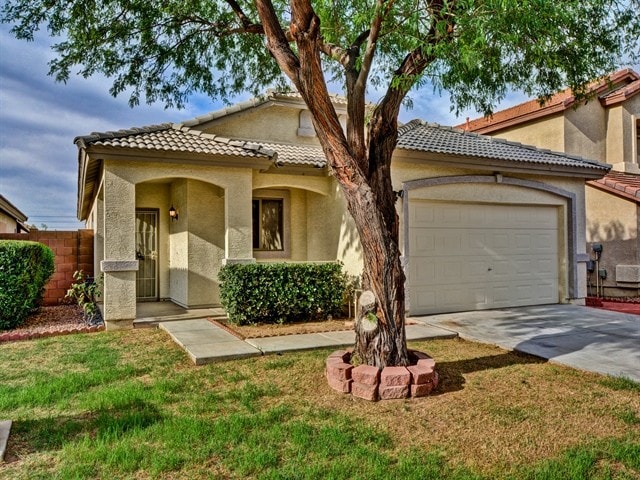 Building Photo - 11221 W Coronado Rd