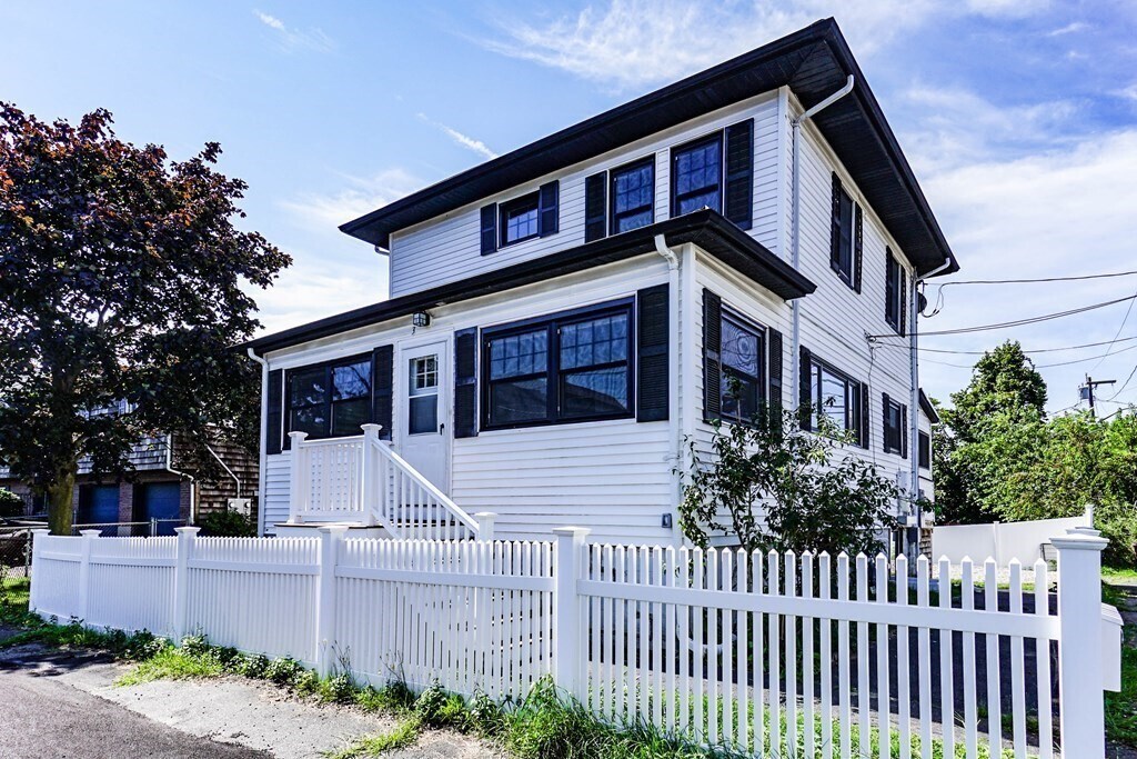 3 Clinton Rd, Revere, MA 02151 Townhome Rentals in Revere MA