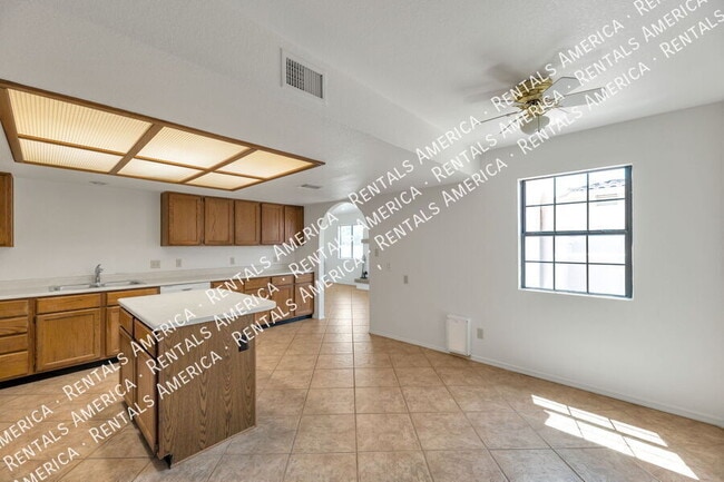 Foto del edificio - 13831 N Kendall Dr