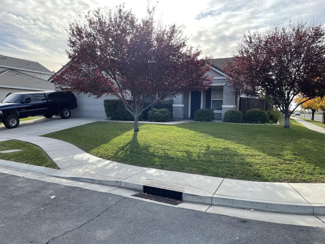 1098 Lost Trail Dr, Plumas Lake, CA 95961 House Rental in Plumas Lake