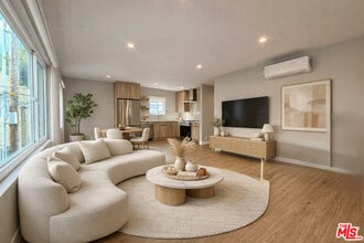 Building Photo - 1307 Tamarind Ave