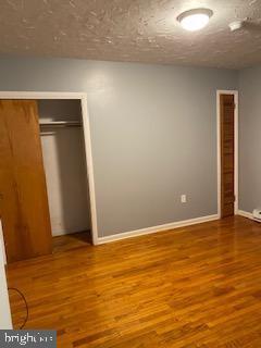 Building Photo - 114 E Market St