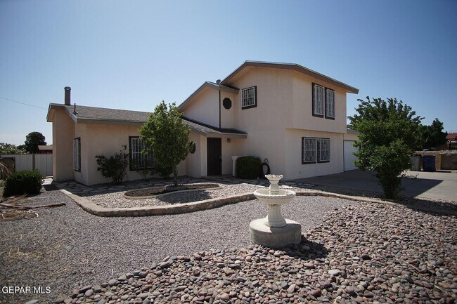Foto del edificio - 4924 Winthrop Dr