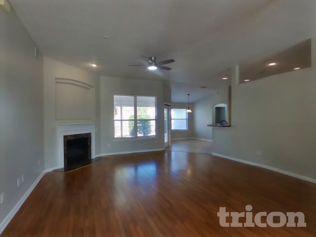 Foto del edificio - 5427 Spring Ridge Ct