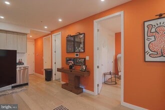 Building Photo - 1806 I St NE