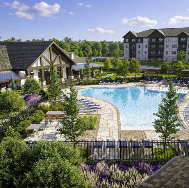Building Photo - Vara Sun Valley