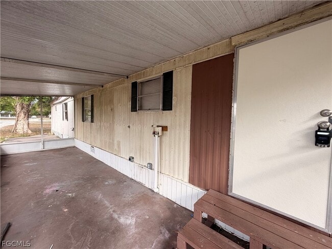 Foto del edificio - 7897 Suncoast Dr