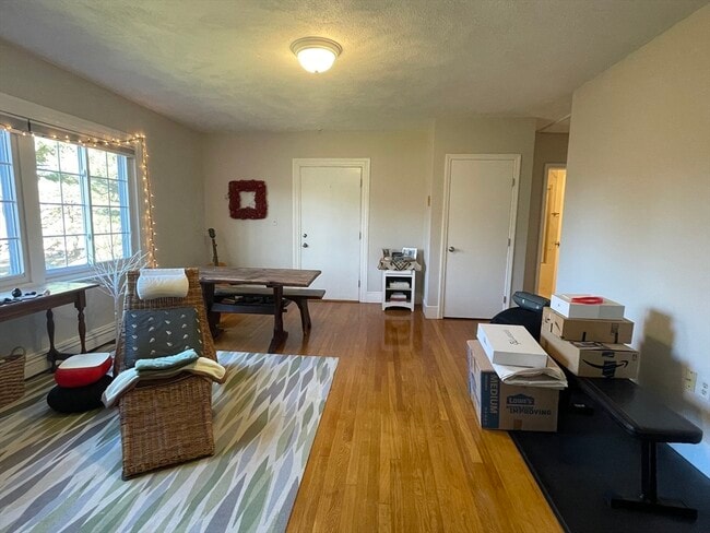 Foto del edificio - 1420-1426 Centre St