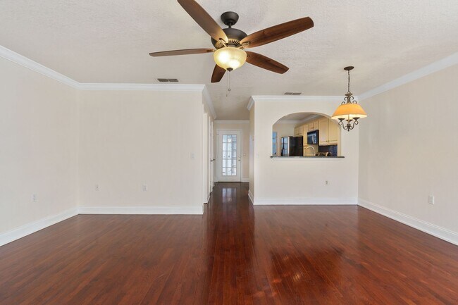 Foto del edificio - 2 bedroom, 2.5 bathroom in the Milk Distri...