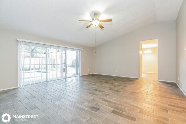 Building Photo - 2125 Turmeric Ave