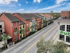 Building Photo - 402 S Armenia Ave