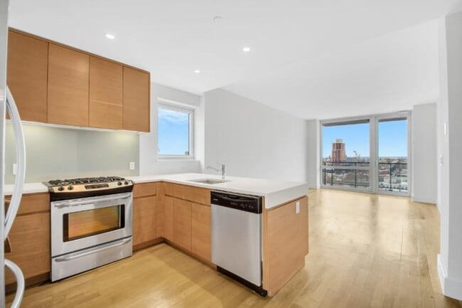 Building Photo - 2 bedroom in Brooklyn NY 11217