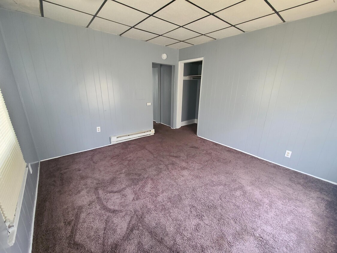 Foto del edificio - 526 E Walnut St