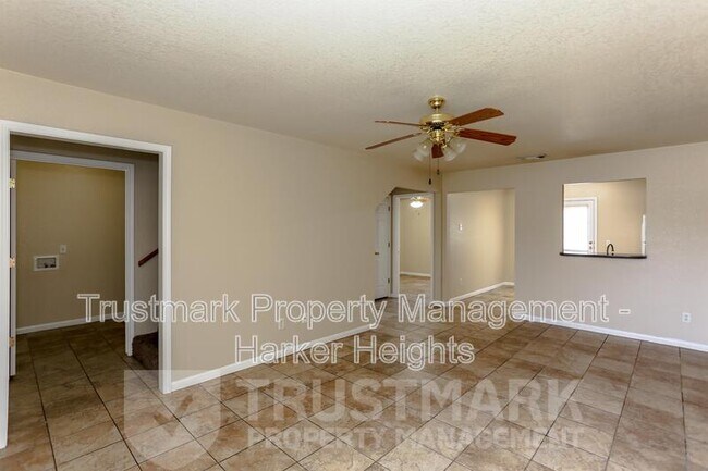 Foto del edificio - 3805 Wind Ct