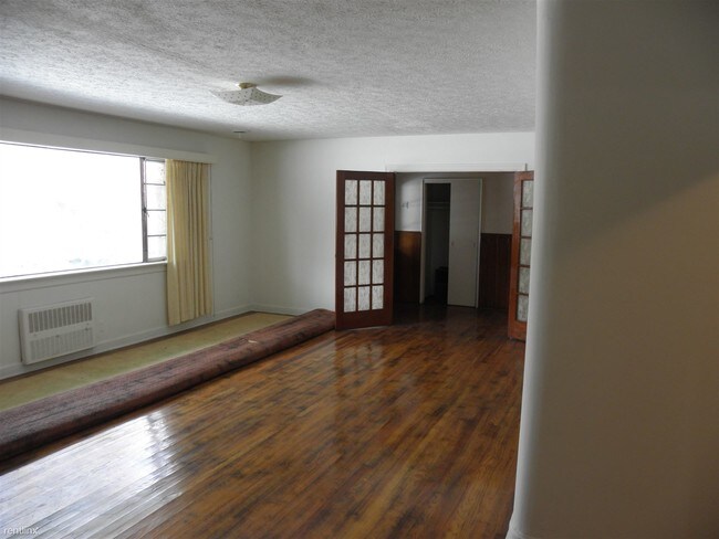 Building Photo - 316 Fairfield Dr