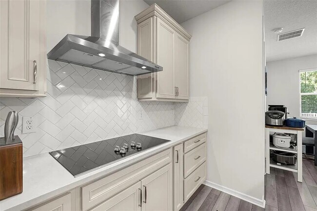 Building Photo - 20764 Monza Loop