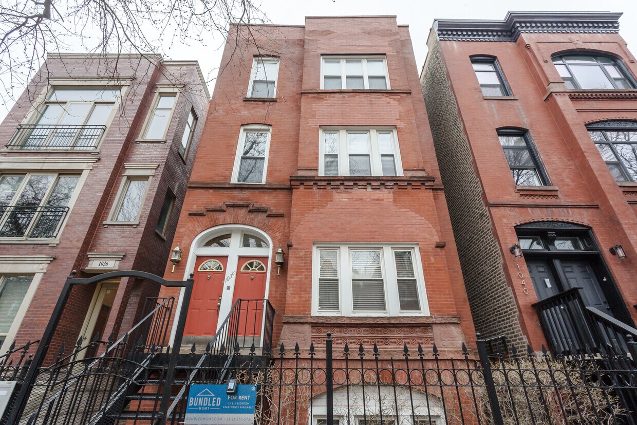 Primary Photo - 1038 N Wood St