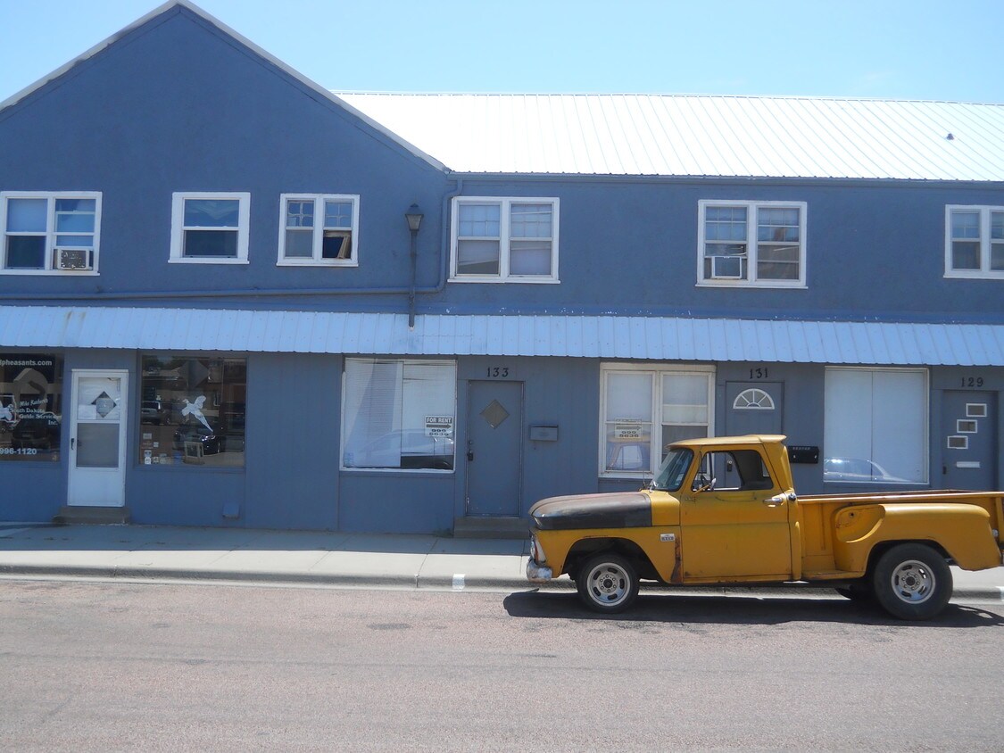 Primary Photo - 133 E 2nd Ave