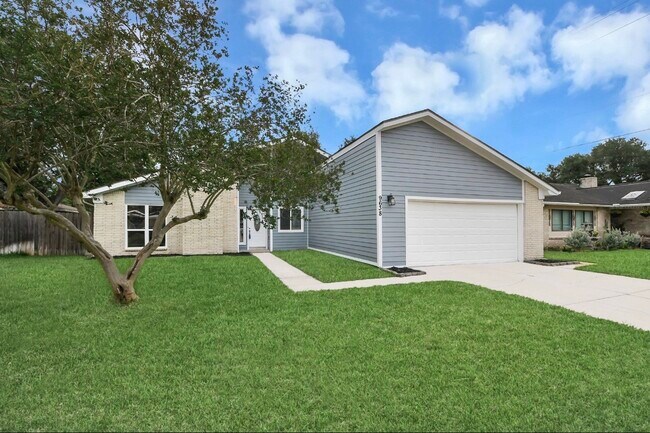 Building Photo - 9638 Ravensworth Dr
