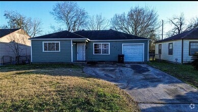 Building Photo - 4810 Scenic Dr
