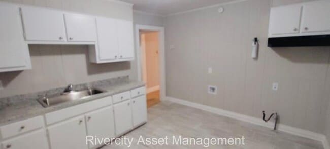 Photo - This Home Won't Be Vacant Long!!!!! Sectio...