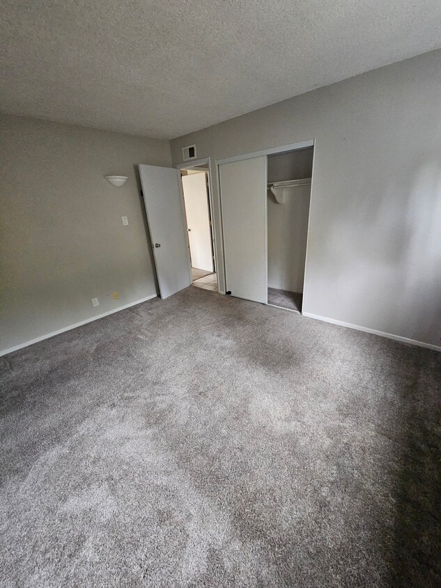 Foto del edificio - 3953 Cameo Dr