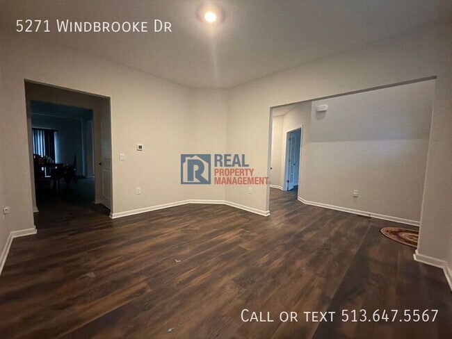 Foto del edificio - 5271 Windbrooke Dr