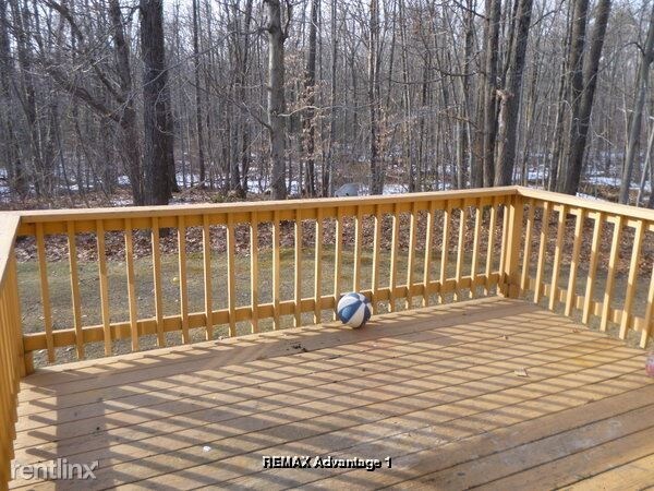 Foto del edificio - 4 br, 1 bath House - 185 Chapel St