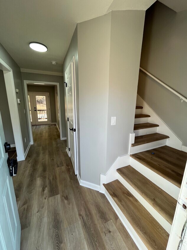 3003 New York Ave, Chattanooga, TN 37406 Townhome Rentals in