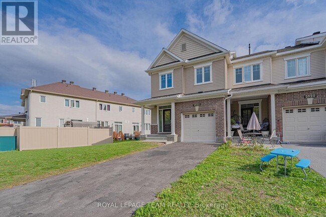 Building Photo - 2522 Waterlilly Way