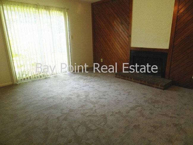 Building Photo - 1704 Delaney St