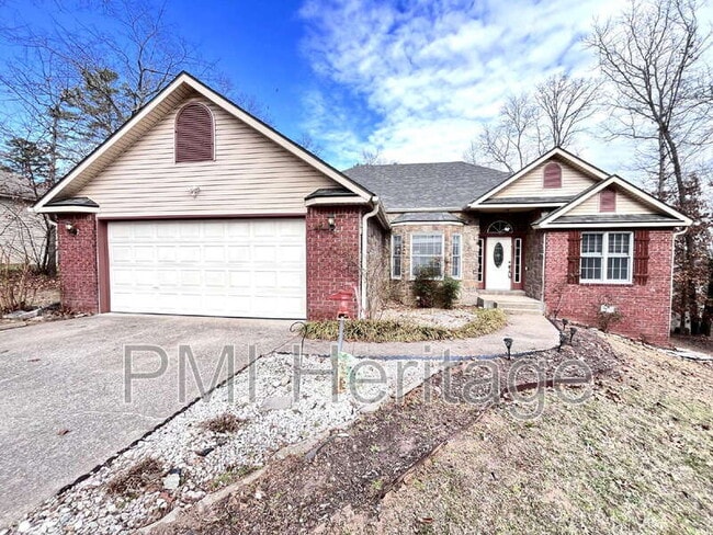 Building Photo - 95 Bassingham Dr