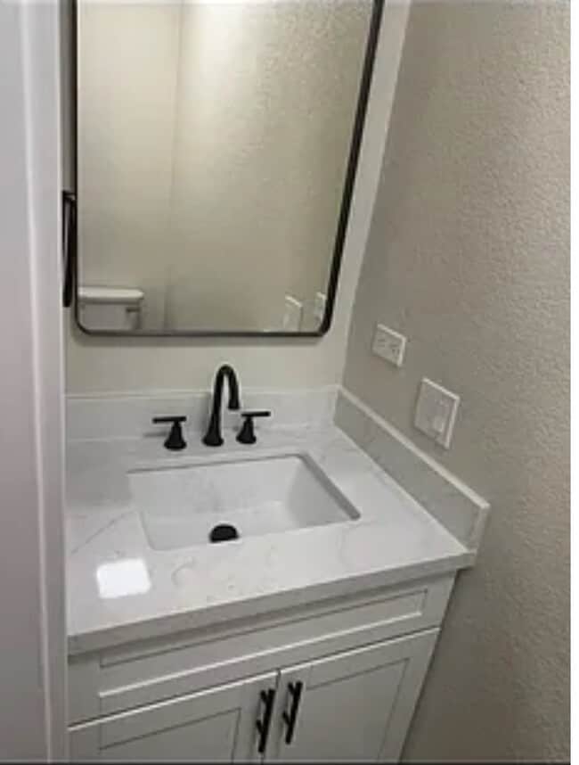 Foto del edificio - 3138 San Diego Way