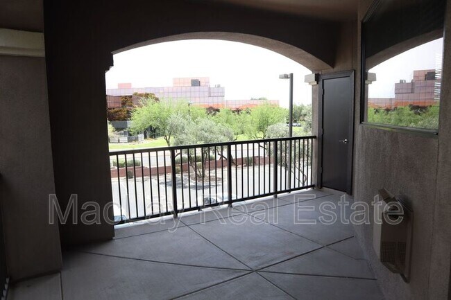 Foto del edificio - 11640 N Tatum Blvd
