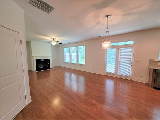 Building Photo - 1107 Halletts Peak Pl