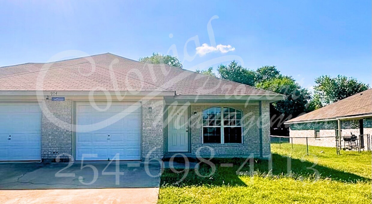 Foto principal - 904 Crymes Ln