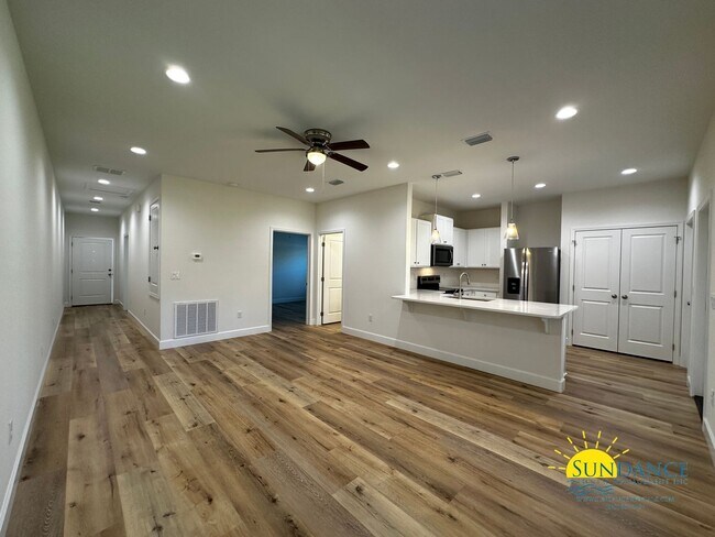Foto del edificio - Lovely New Construction Unit in Fort Walto...