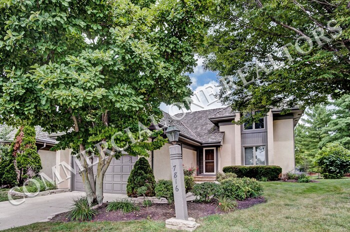 Foto principal - Beautiful 3 Bedroom Home in the Heart of D...