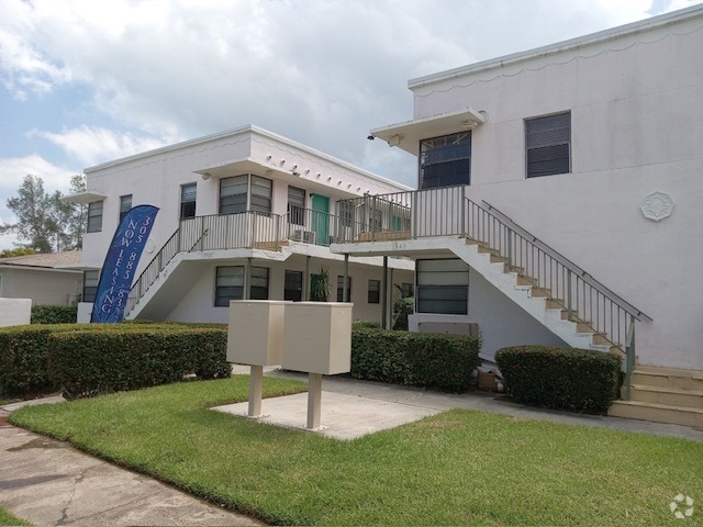 Building Photo - Cielo Miami Beach Apartments